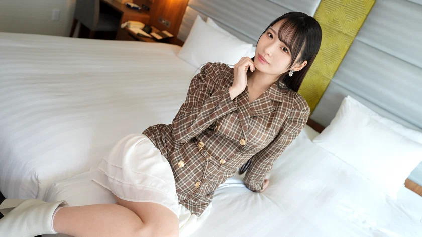 SIRO-5716 Pounding Deep Inside Her Pussy Makes Her Squirt And Cum Repeatedly!! With An Insatiable Libido And A Love For Deep Penetration, She Feels The Pleasure Of The Cock With Her Whole Body!! [Debut Shoot] Applied Online → Real AV Shoot 2616