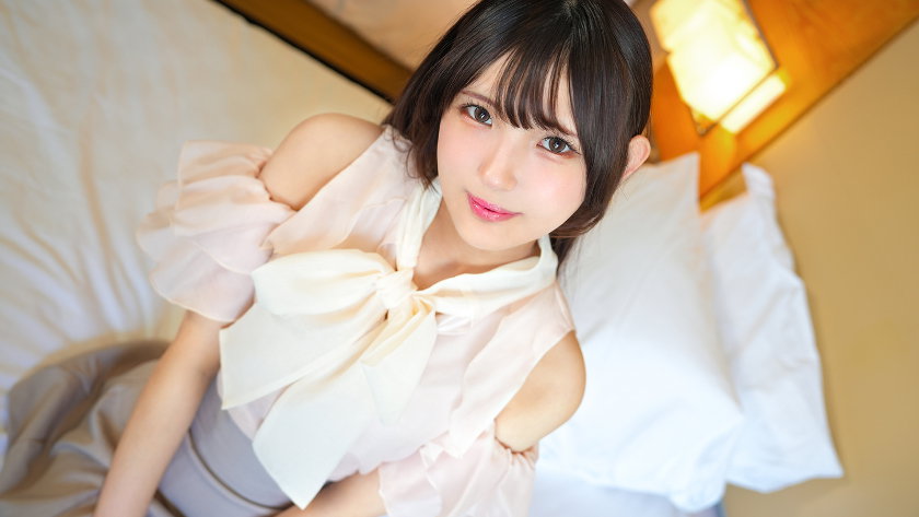 SIRO-5759 "I Want To Try Everything!" A 20-year-old Beauty School Student Applies To Learn About The Adult Film Industry! Kaede’s "M-shaped" Leg Spread Is Erotically Mind-bending! [First-time Shoot] Applying Online For An Adult Film Shoot -> The Actual Experience 2643